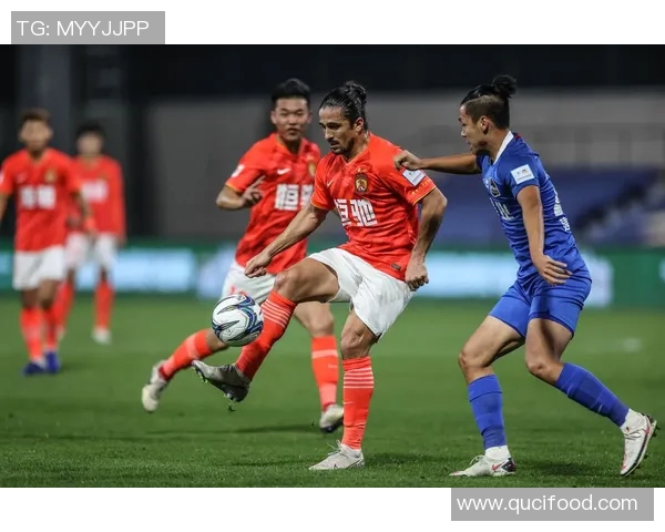 广州恒大迎战河南建业21日激情对决期待精彩瞬间