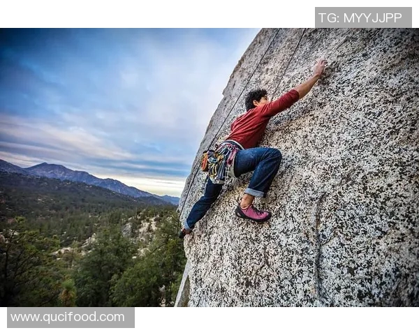 广州攀岩队实力提升引发热议攀岩运动发展新趋势探讨