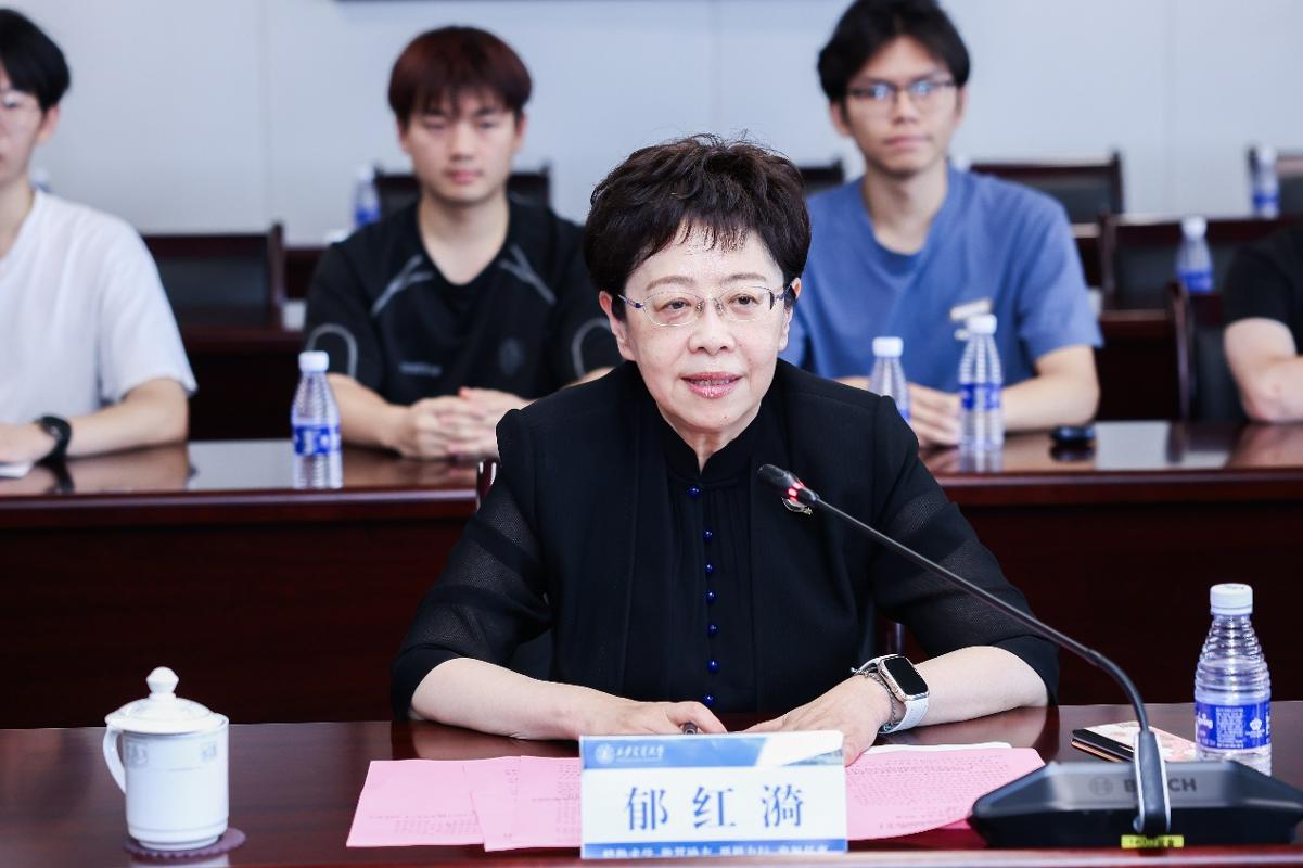 开云电竞“国度医学攻关产教交融立异平台硼-中子俘获肿瘤医治手艺结合尝试室”揭牌典(图2)